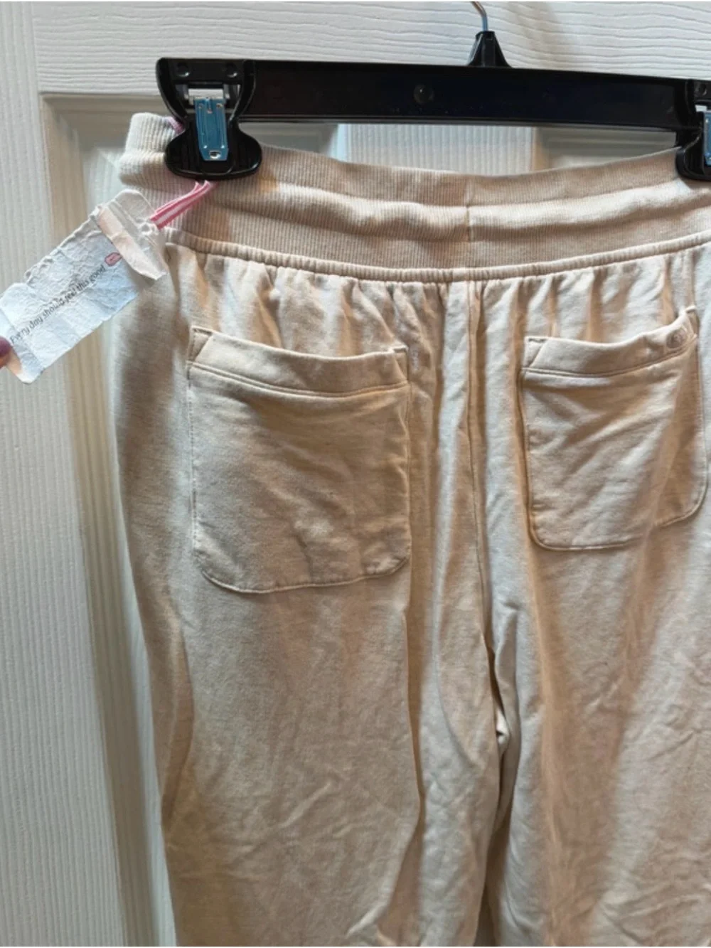 NWT Vineyard Vines Cream joggers with Pink Logo